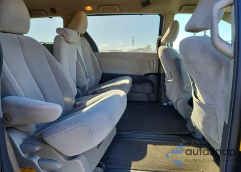 2013 Toyota Sienna Le from USA, damaged, VIN 5TDKK3DC9DS355552